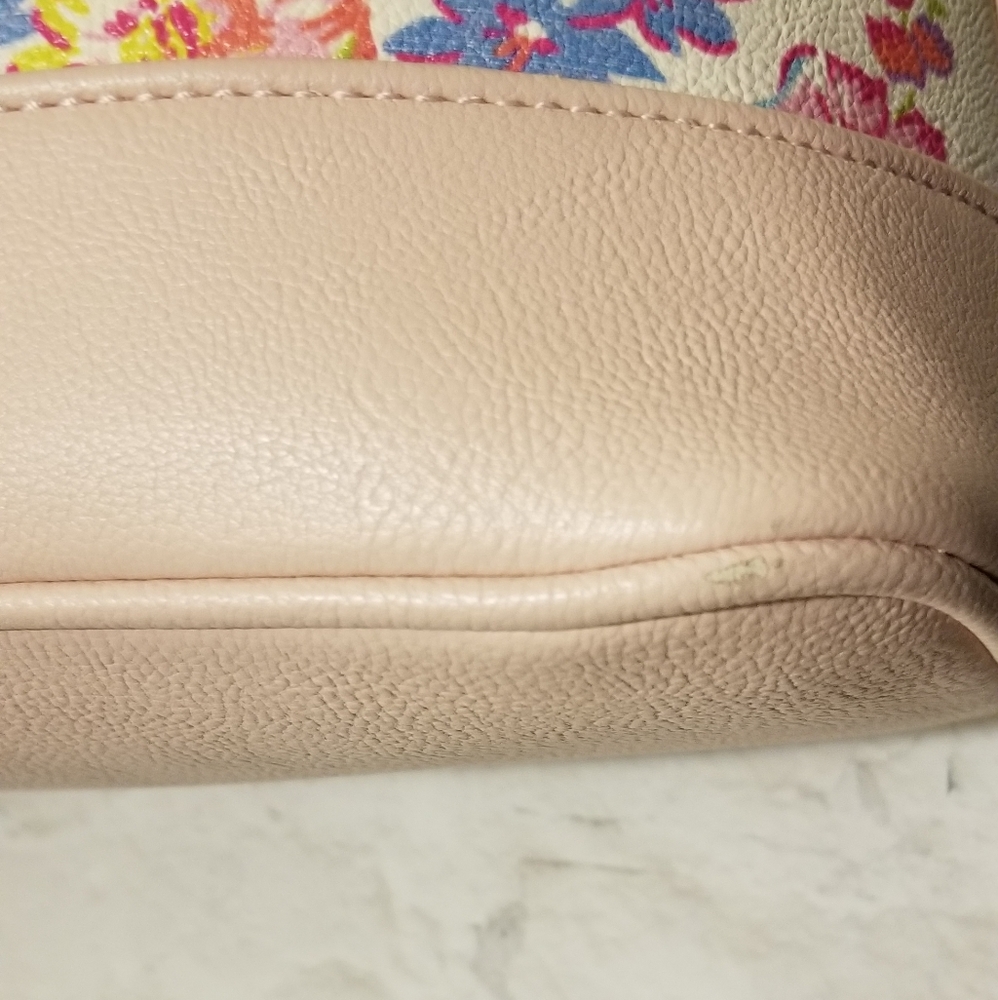 Betsy Johnson purse - Picture 11 of 14